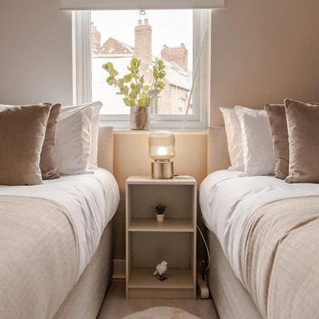Stylish & Recently Refurbished Chester Apartment - Up To 6 외부 사진