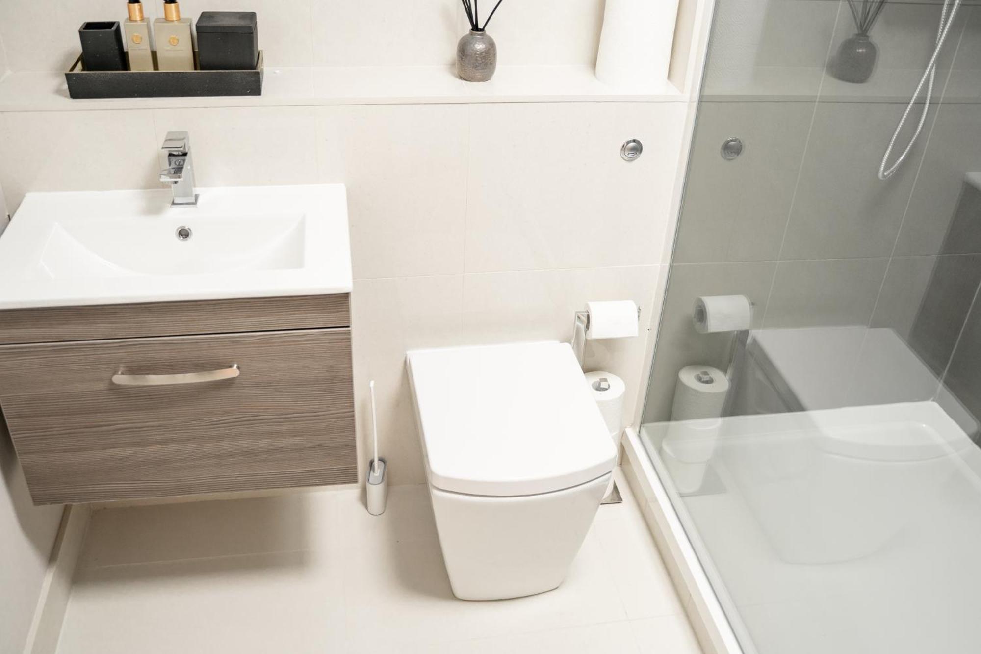 Stylish & Recently Refurbished Chester Apartment - Up To 6 외부 사진